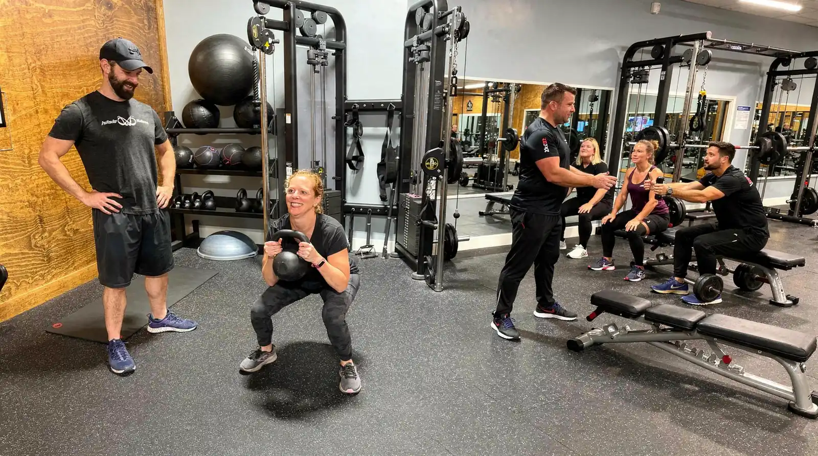 Boosting Energy Endurance: Boost Energy Endurance With Strength 2 Chicago Strength In Motion offers small group training led by Coach Ryan Thomas for those